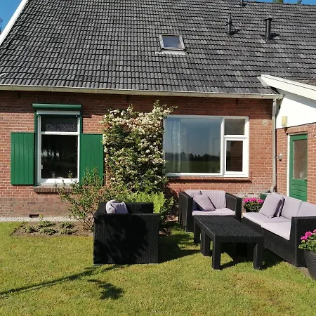 בית נופש Vakantiehuis Klein Achterhoek דוטינכם